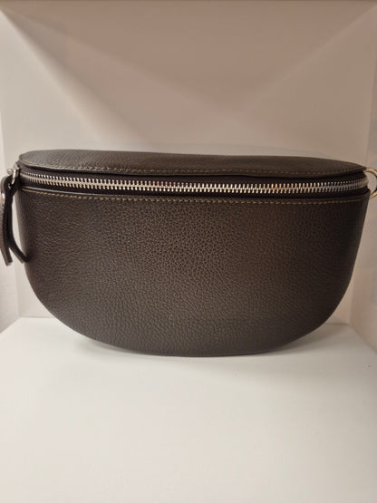 Umhängetasche aus Leder